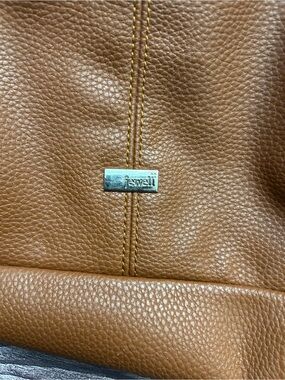 Jewell Shoulder Bag